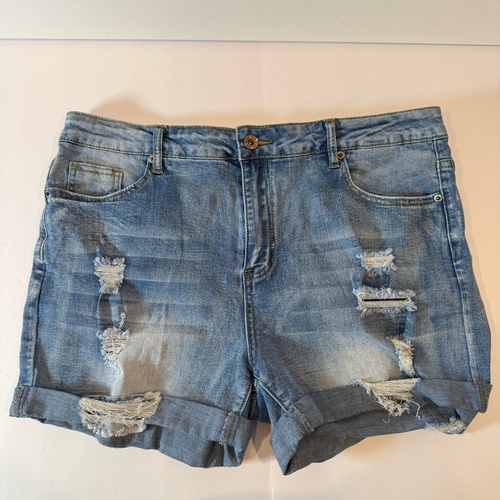 New Jeans XL Jean Shorts Pre-owned Denim Blue Distressed Women Shorts.